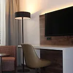 Ξενοδοχείο Altstadthotel Kneitinger, 3*