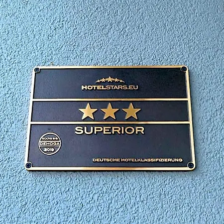 Altstadthotel Kneitinger, 3*