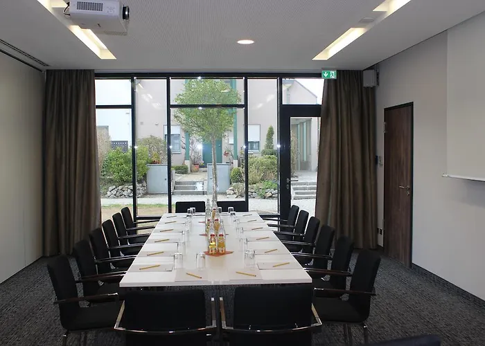 فندق Altstadthotel Kneitinger, 3*