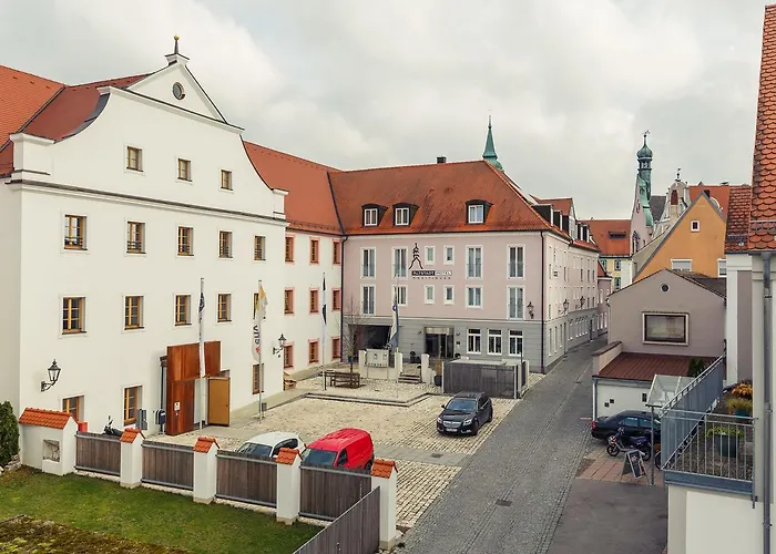 فندق Altstadthotel Kneitinger, 3*