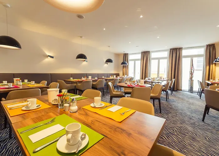 Altstadthotel Kneitinger, Hotel